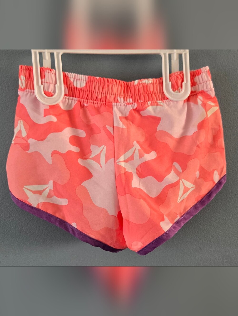 Pink Camo Reebok Shorts 3T - Picture 2 of 3